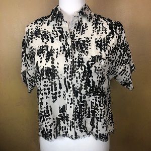 Women’s blouse, size small
